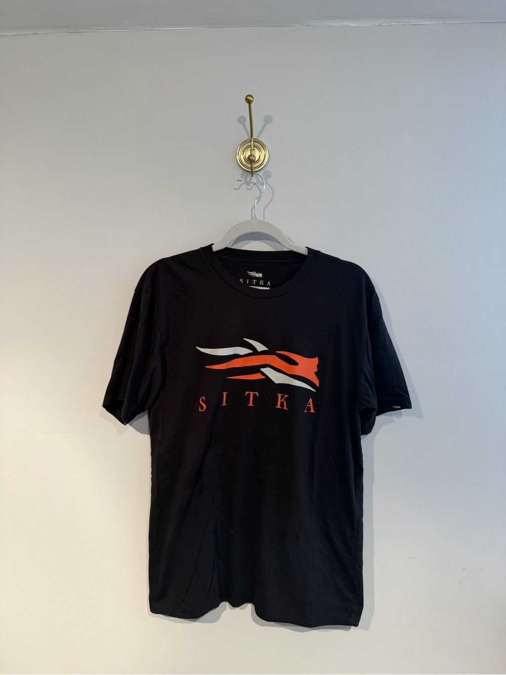 Sitka Men's Black Short-Sleeve Logo Tee